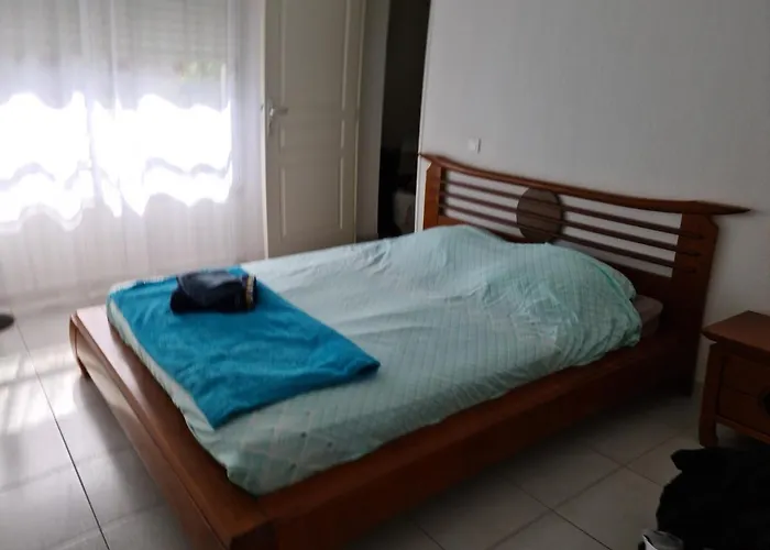 Maria Stella Apartment *